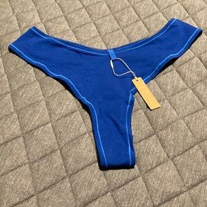 💙 SKIMS COTTON DIPPED THONG 💙